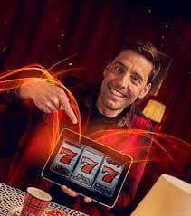 bet3up ক্লাস্টার স্লটস গেমের রিল ও গ্রিড বিন্যাস
